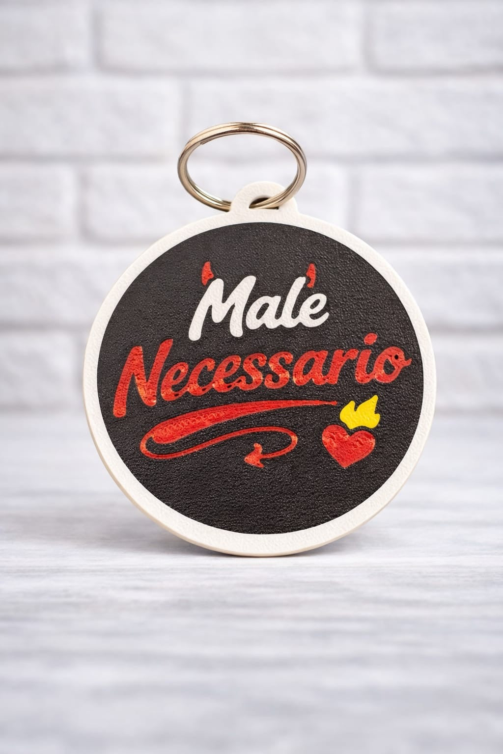 Male Necessario